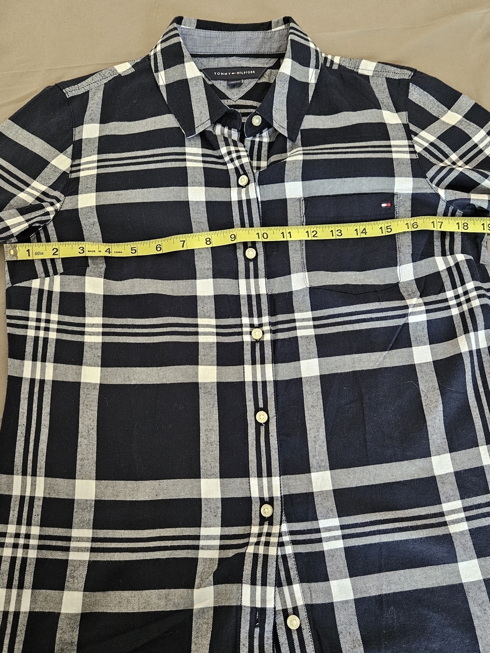 Tommy Hilfiger Plaid Roll-Tab Sleeve Button Down Shirt Small Navy Blue White - Picture 8 of 16
